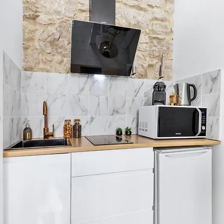 Διαμέρισμα 2 - Hyper Centre - Air-conditioned - Terrace - Quiet - Tramway - Equipped Kitchen - Wifi Νίκαια